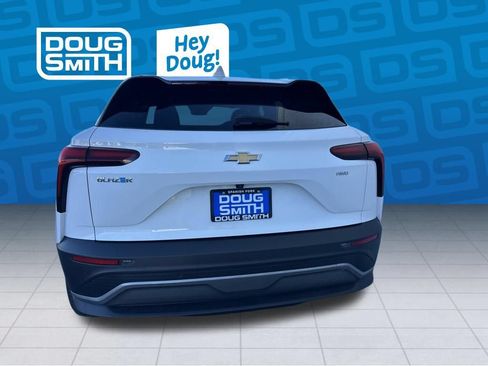 Used 2024 Chevrolet Blazer EV LT AWD/4WD image 4