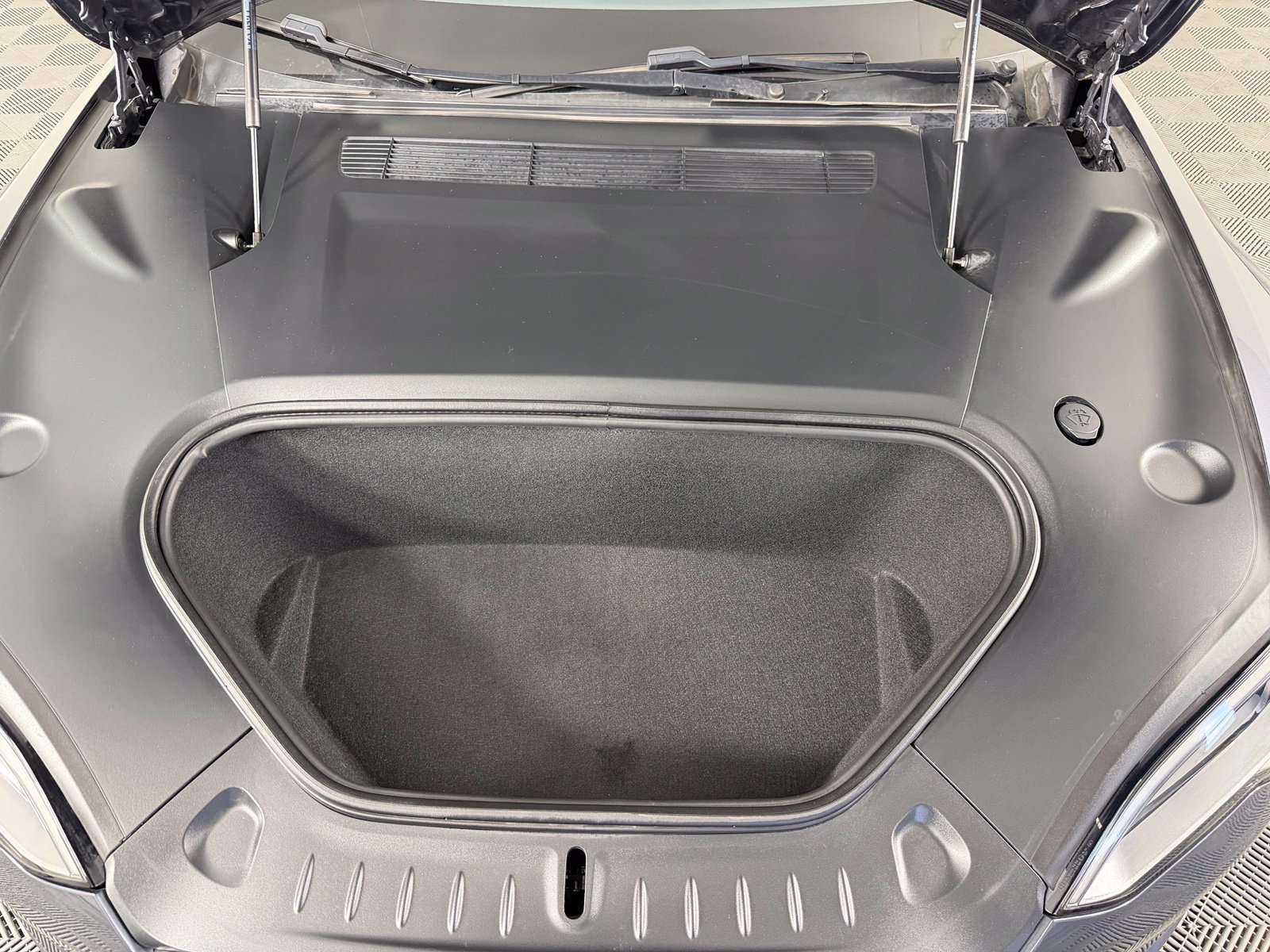 Used 2022 Tesla Model S Plaid AWD/4WD image 19