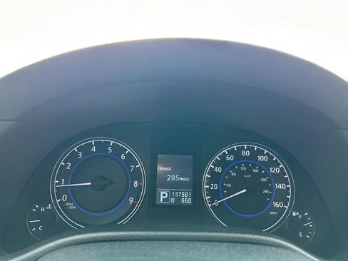 Used 2012 INFINITI G37 Journey w/ Premium Pkg RWD image 23
