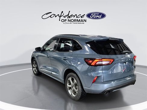 Used 2023 Ford Escape ST-Line image 6