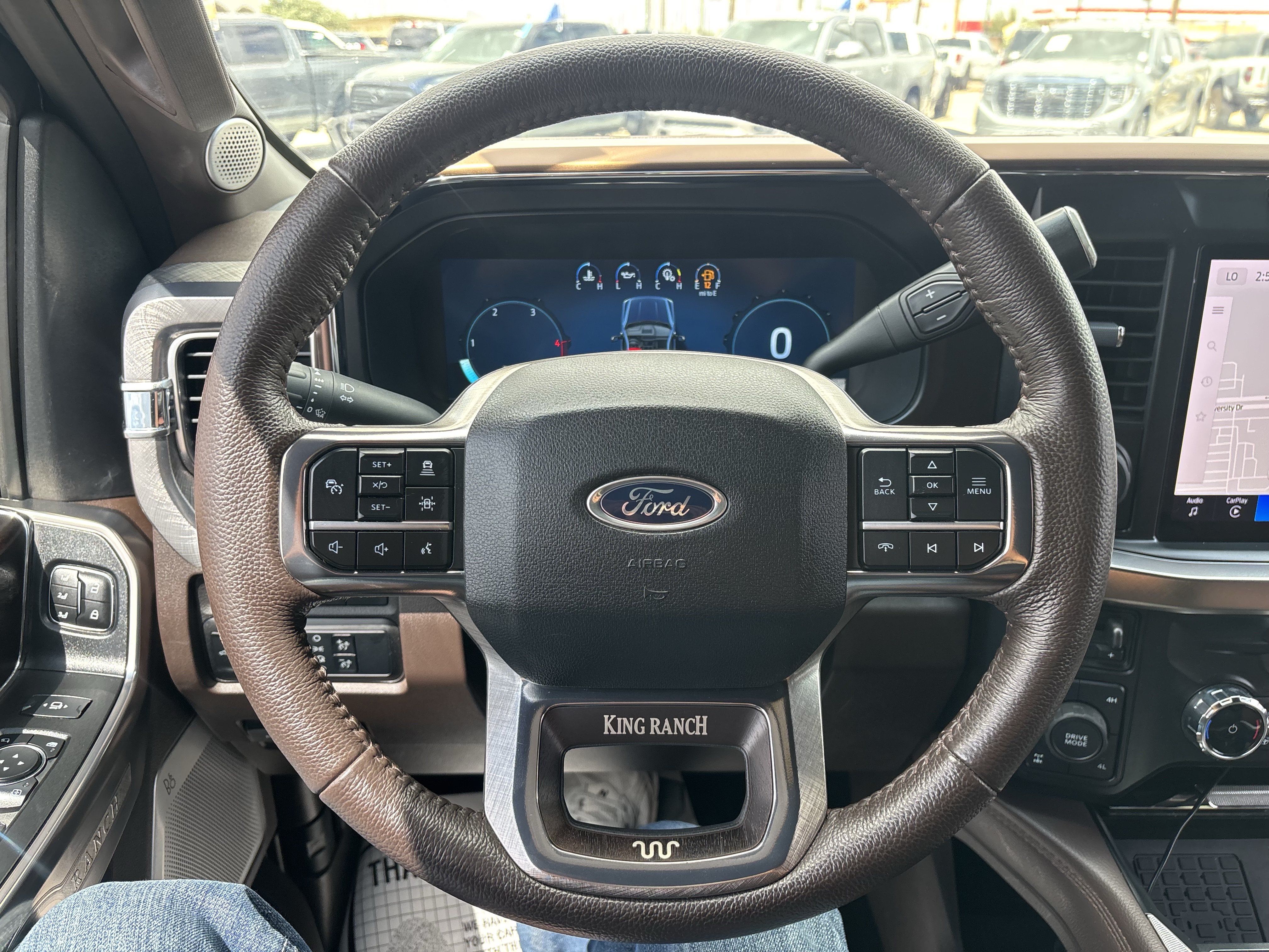 Certified 2024 Ford F250 King Ranch w/ FX4 Off-Road Package AWD/4WD image 37