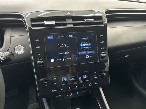 Used 2024 Hyundai Tucson SEL FWD image 29