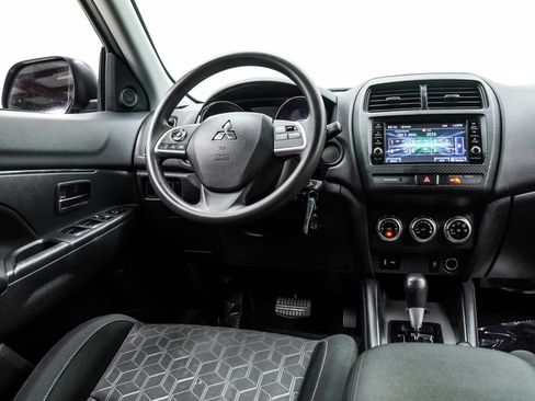 Used 2024 Mitsubishi Outlander Sport ES AWD/4WD image 23