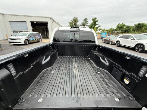 Used 2023 Toyota Tacoma TRD Sport AWD/4WD image 25