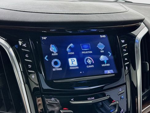 Used 2016 Cadillac Escalade Premium AWD/4WD image 16