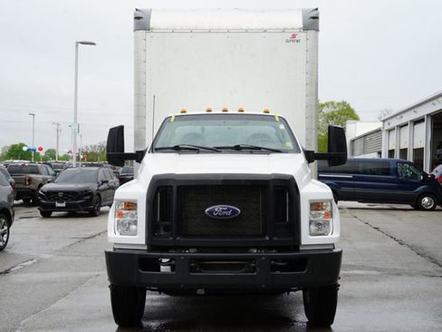 Certified 2023 Ford F650 2WD Regular Cab Super Duty image 2