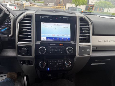 Used 2020 Ford F250 Lariat w/ Lariat Value Package AWD/4WD image 15