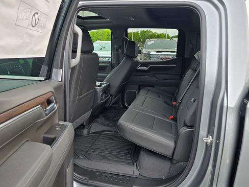 New 2026 GMC Sierra 1500 SLT w/ SLT Premium Package AWD/4WD image 27