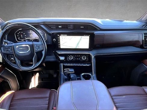 Used 2024 GMC Sierra 1500 Denali Ultimate image 13