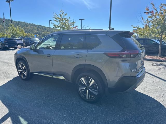 Used 2021 Nissan Rogue SL AWD/4WD image 3