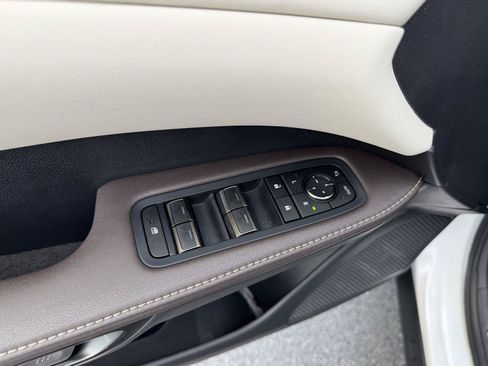Used 2024 Lexus RX 350 FWD w/ Technology Package image 29