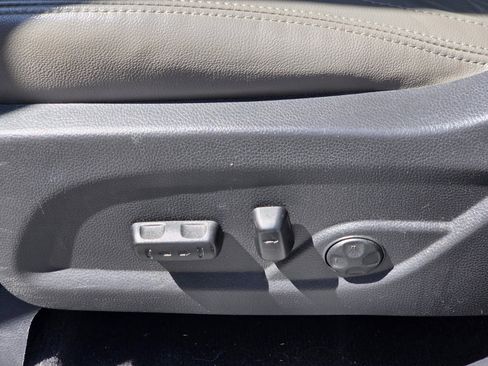 Used 2014 Hyundai Santa Fe Sport w/ Technology Package 04 image 15