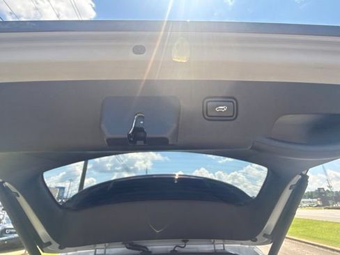 Used 2023 Kia Sportage SX FWD image 9