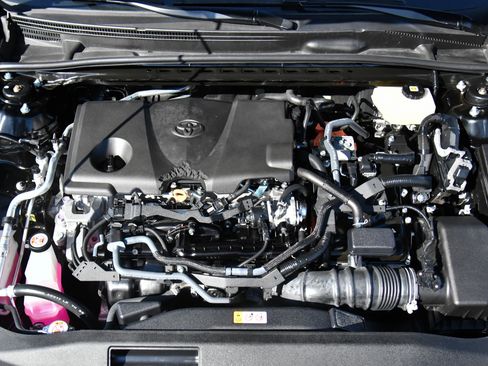 Used 2025 Toyota Camry LE FWD image 45