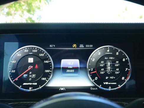 Used 2022 Mercedes-Benz G 63 AMG 4MATIC image 19