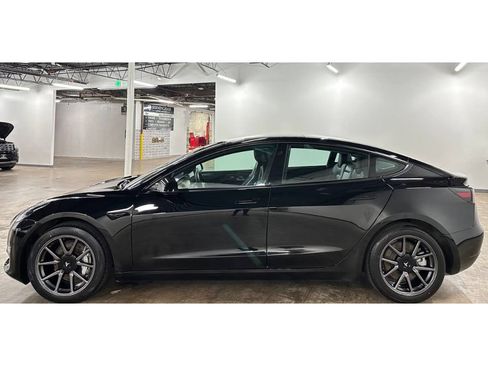 Used 2021 Tesla Model 3 Long Range AWD/4WD image 8