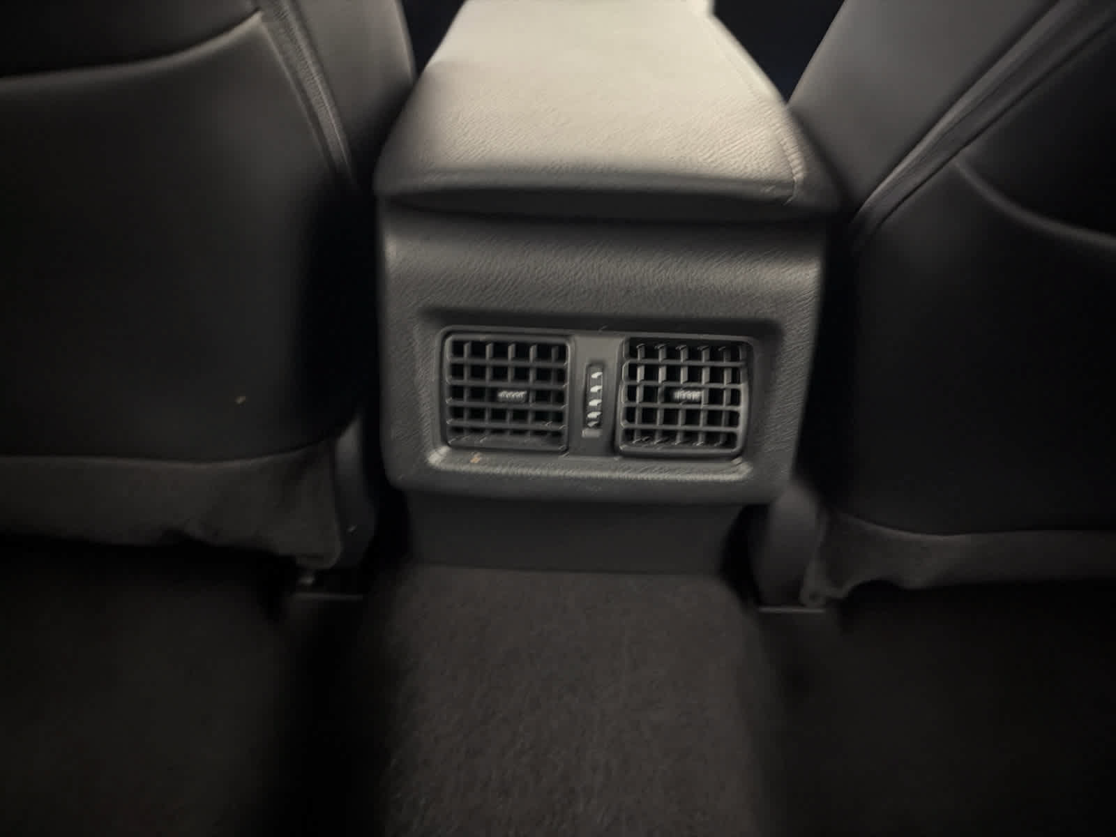 Used 2024 Toyota Camry XSE FWD image 21