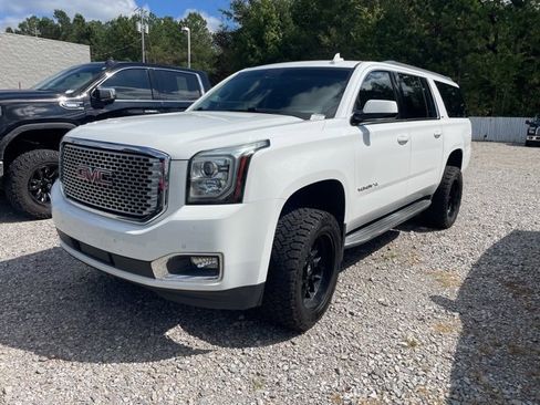 Used 2016 GMC Yukon XL SLT w/ Open Road Package image 2