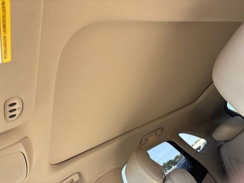 Used 2019 Lincoln MKC Reserve w/ MKC Technology Package image 10