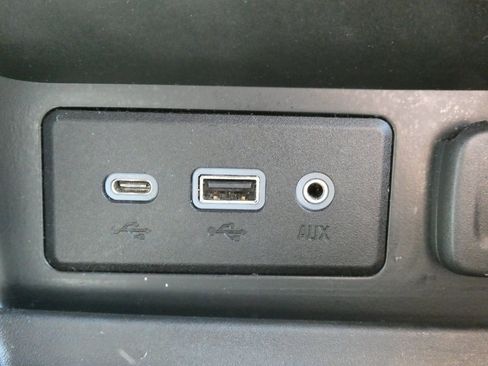 Certified 2022 GMC Terrain SLE w/ Driver Convenience Package image 26