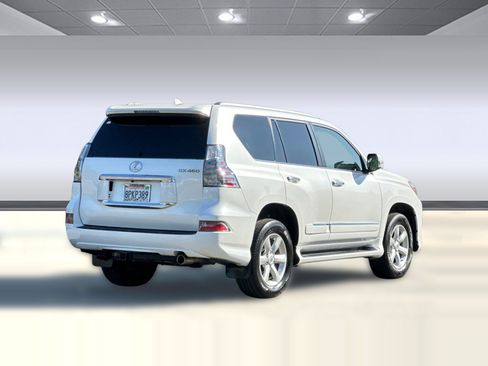 Used 2016 Lexus GX 460 w/ Comfort Package AWD/4WD image 9