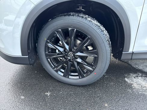 New 2025 MAZDA CX-5 Carbon Edition image 25
