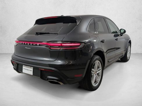 Certified 2023 Porsche Macan AWD/4WD image 9