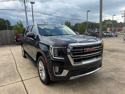Used 2023 GMC Yukon XL SLT