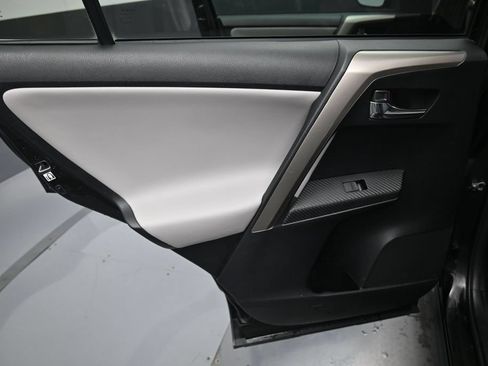 Used 2015 Toyota RAV4 Limited w/ Technology Package AWD/4WD image 31