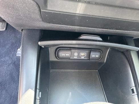 Used 2016 Kia Sorento AWD image 48