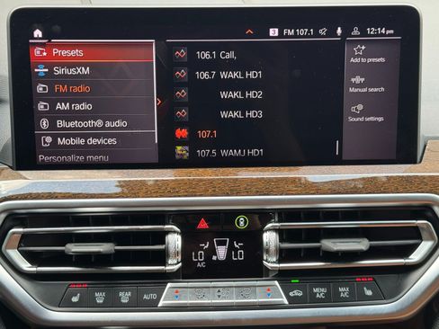 Used 2024 BMW X3 sDrive30i w/ Premium Package RWD image 26