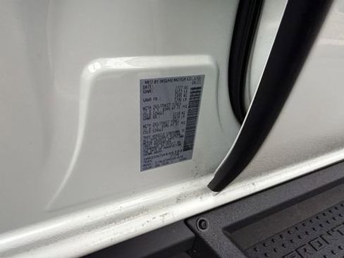 Used 2025 Nissan Frontier PRO-4X w/ Pro Premium Package AWD/4WD image 35