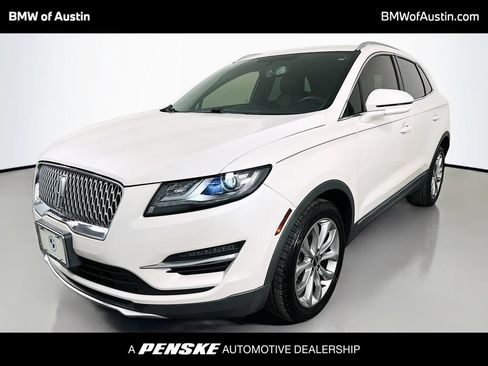 Used 2019 Lincoln MKC Select w/ Select Plus Package FWD image 1