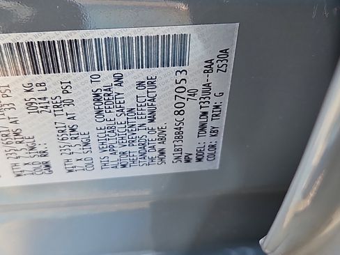 Used 2025 Nissan Rogue SV image 32