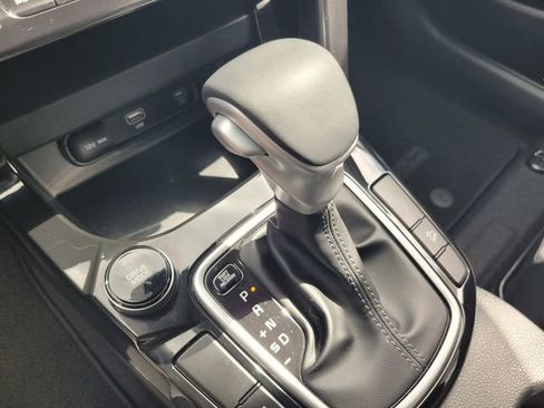 Used 2024 Kia Seltos S FWD image 18