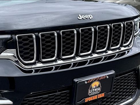 Used 2022 Jeep Grand Cherokee Limited 4xe w/ MOPAR Finishing Package AWD/4WD image 33
