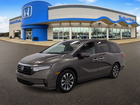 Certified 2023 Honda Odyssey EX-L image 4