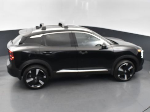 New 2026 Nissan Kicks SR FWD image 51