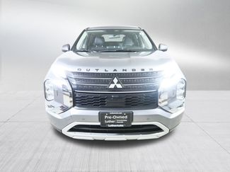 Used 2022 Mitsubishi Outlander SE video 2