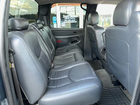 Used 2007 Chevrolet Silverado 2500 LT w/ Heavy-Duty Power Package AWD/4WD image 20
