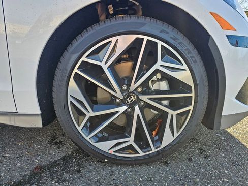 New 2025 Hyundai Ioniq 6 SEL image 9