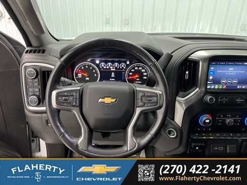 Used 2022 Chevrolet Silverado 1500 LTZ w/ Technology Package AWD/4WD image 27