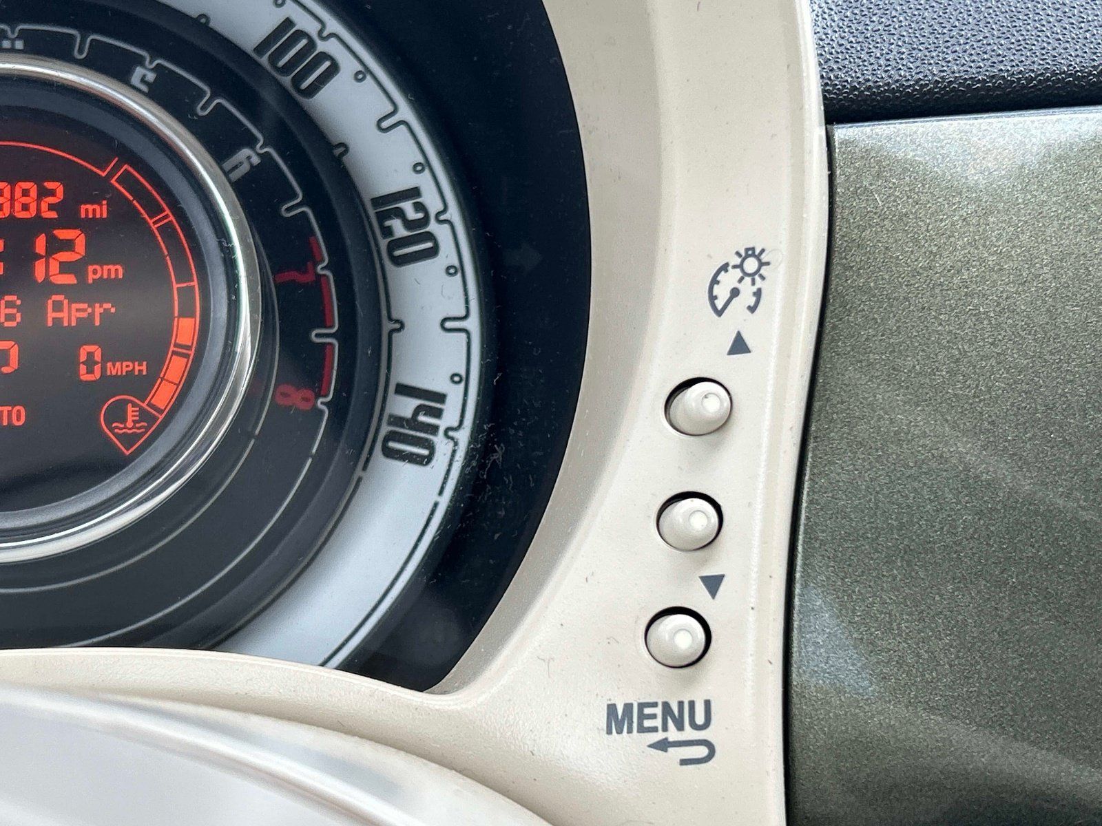 Used 2015 FIAT 500 Pop FWD image 26
