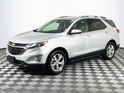 Used 2019 Chevrolet Equinox LT image 4