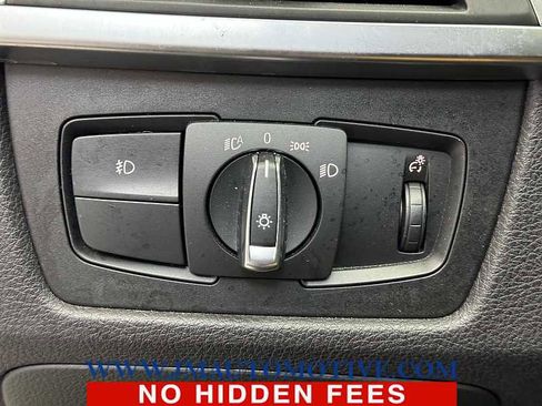 Used 2017 BMW 330i xDrive Sedan image 32