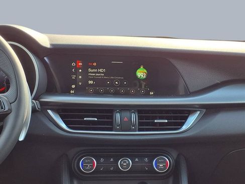 New 2025 Alfa Romeo Stelvio Sprint w/ Convenience Package AWD/4WD image 11