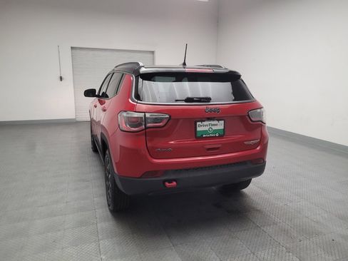Used 2019 Jeep Compass Trailhawk w/ Leather Interior Group AWD/4WD image 6