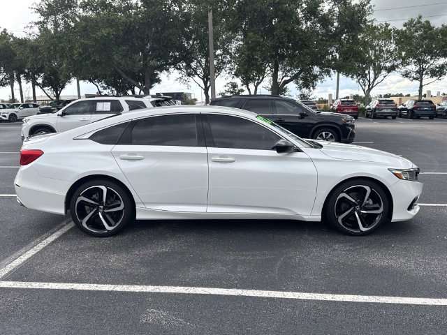 Used 2022 Honda Accord Sport image 3