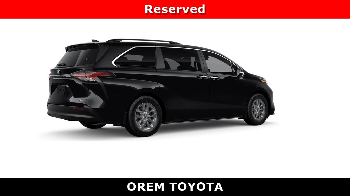 New 2026 Toyota Sienna XLE AWD/4WD image 10