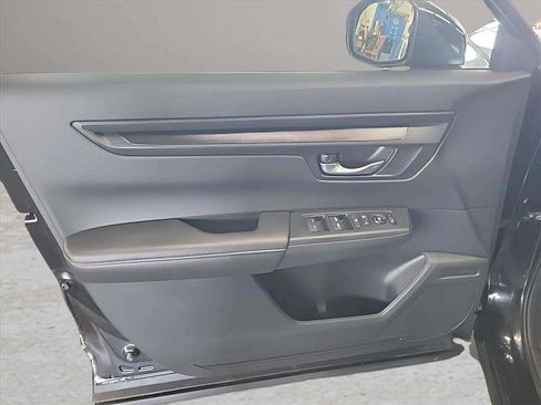 Used 2024 Honda CR-V EX image 16